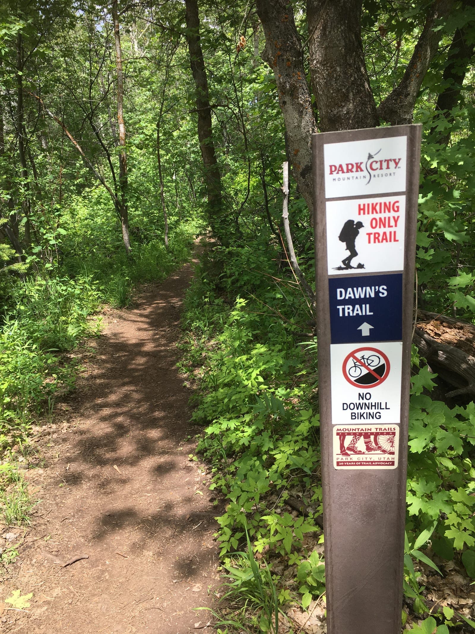 Dawn's Trail marker — hiking-only, no downhill biking